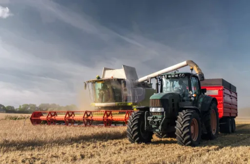 6092. Агропромышленное предприятие | Земельный банк и производственная база, Largos