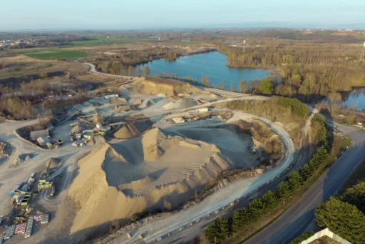 6124.Горно-перерабатывающий комплекс | Добыча и переработка известняка, Largos